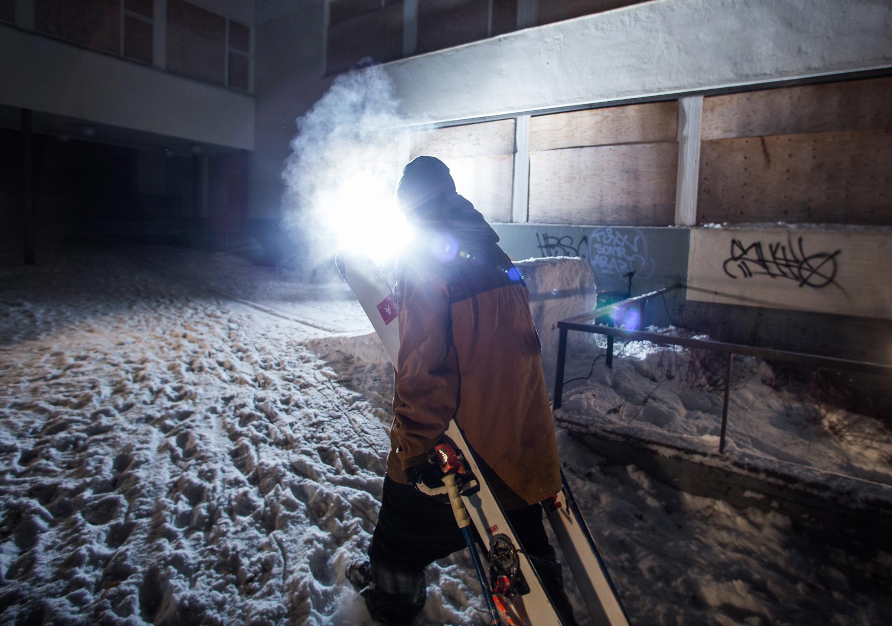 Faction Skis Teamrider Antti Ollila beim Street Shooting in Finnland für den neuen Full-Movie - Foto: Tero Repo