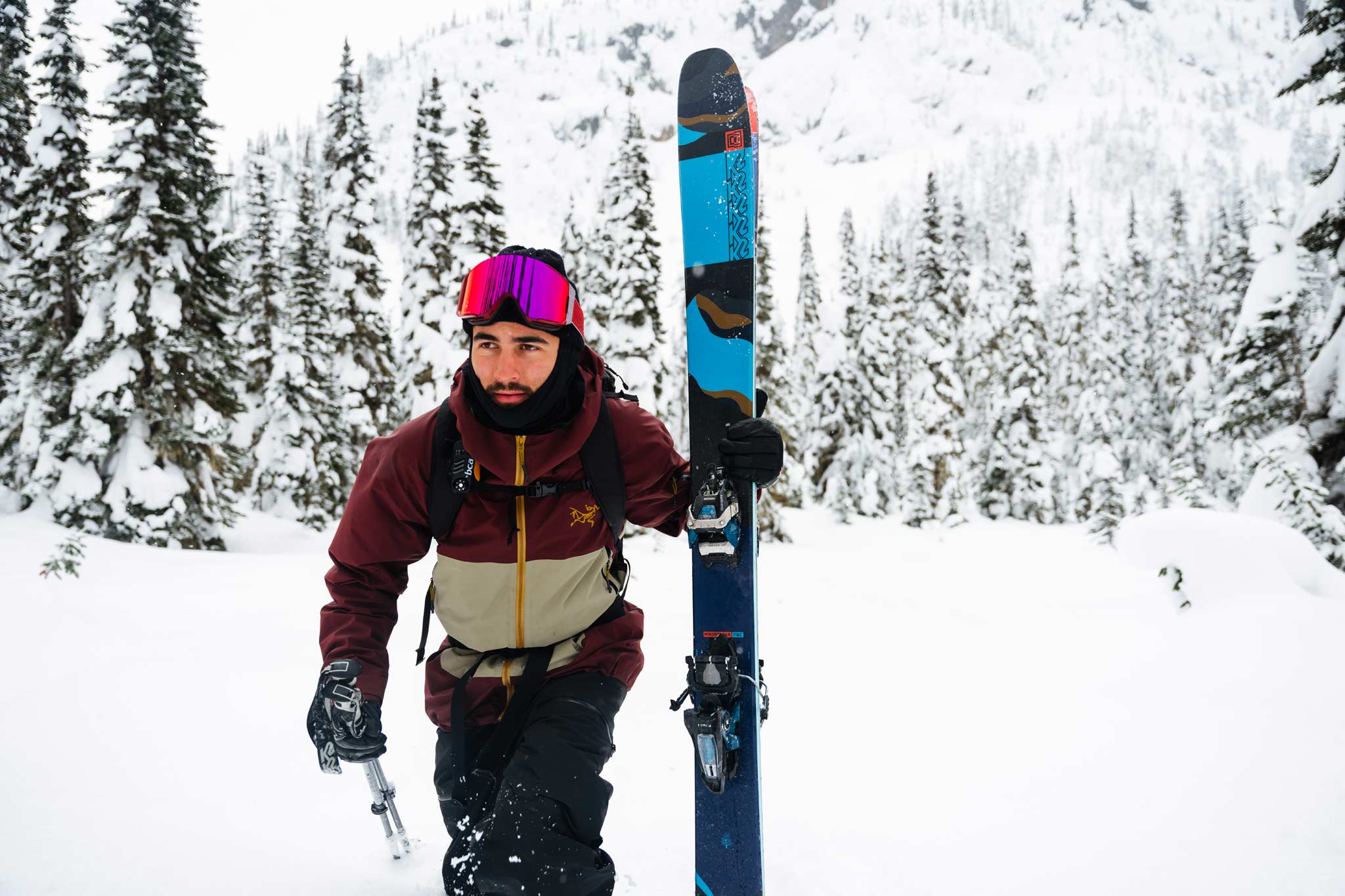 Sam Kuch aus dem K2 Team ist nur einer von vielen Pro Athleten, die mittlerweile auf Skischuhe mit dem BOA Fit System schwören.